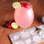 cranberry ginger fizz in wine glass