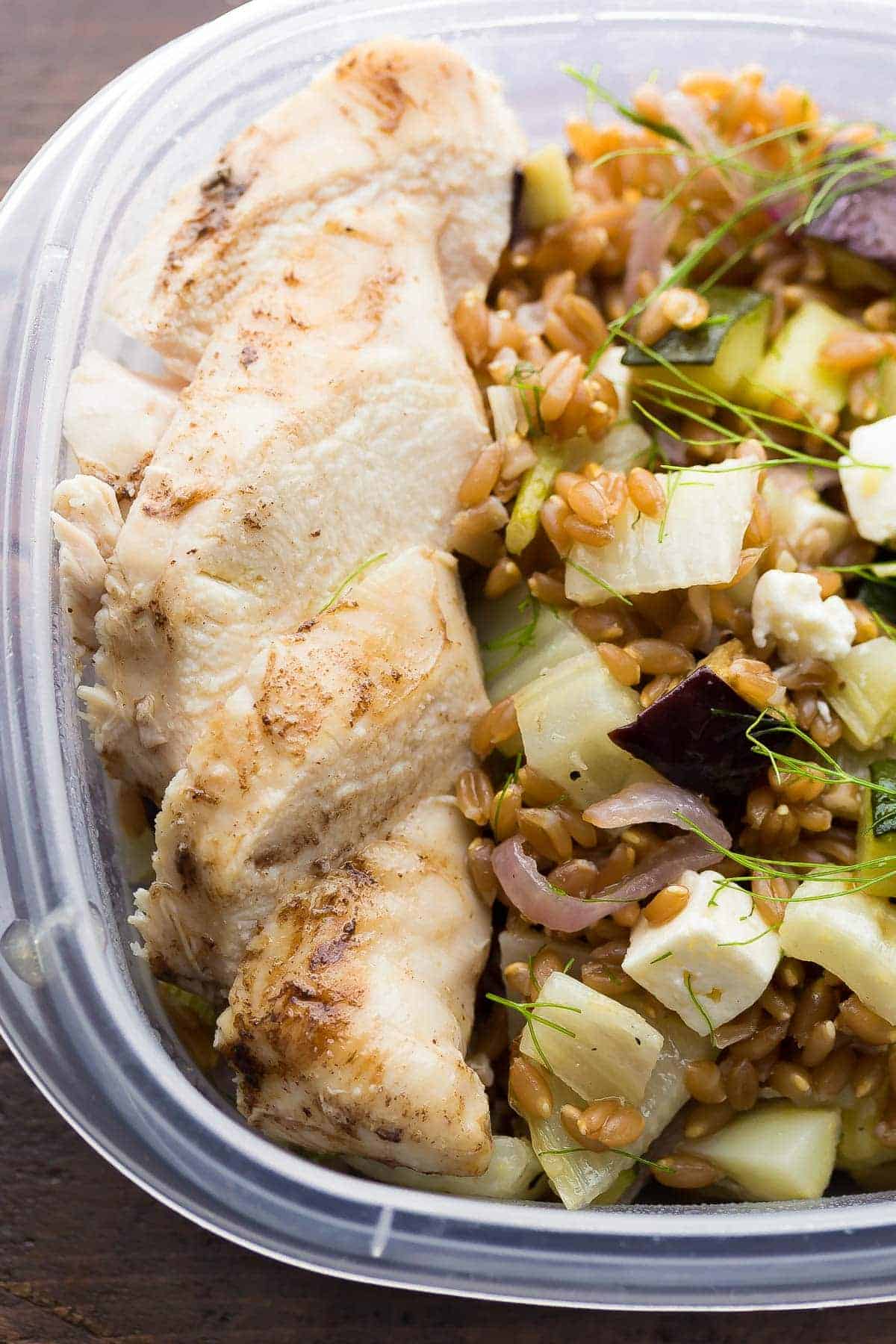 Mediterranean Farro Chicken Lunch Bowl Recipe