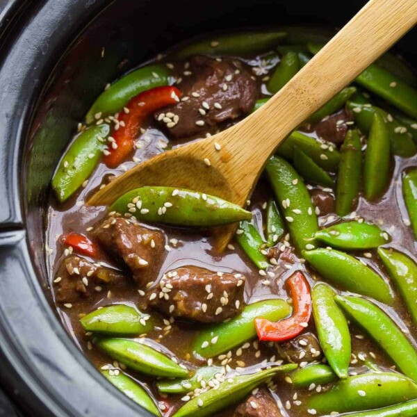 sesame ginger beef with snap peas in slow cooker