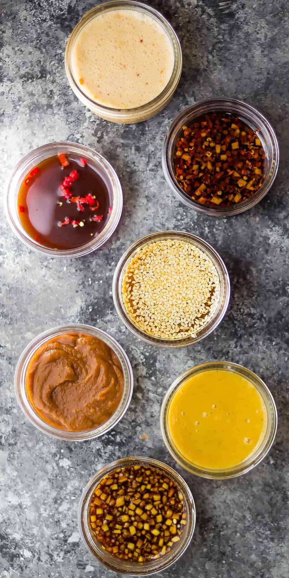 SIETE recetas fáciles de salsa salteada que puedes preparar y congelar. Estas son las MEJORES salsas para saltear, ¡y están listas en solo cinco minutos!'re each ready in just five minutes!