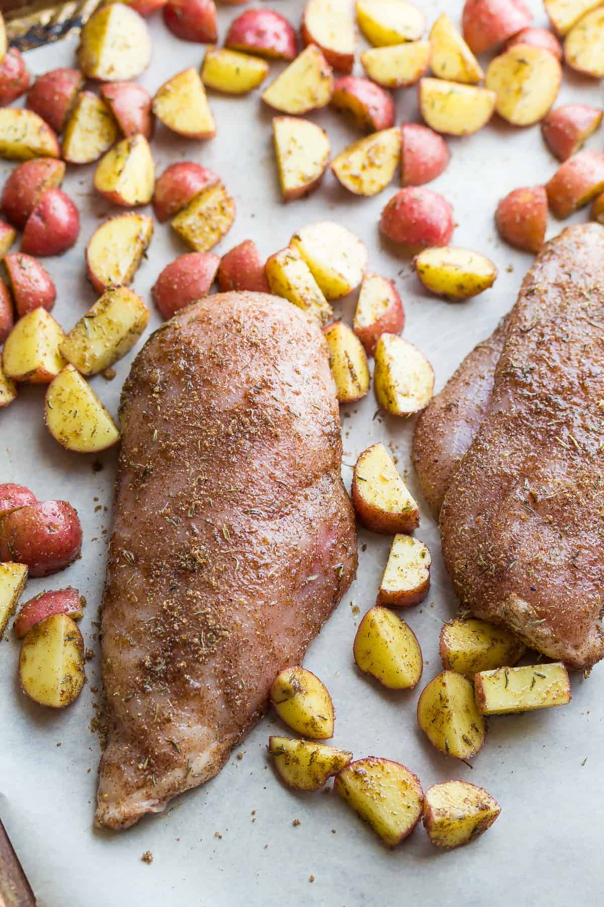 Easy Jamaican Chicken Recipe topped with fresh mango