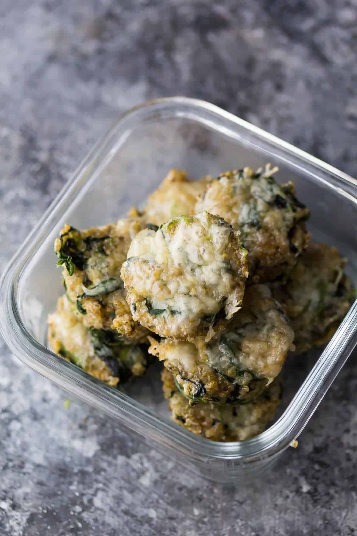 https://sweetpeasandsaffron.com/wp-content/uploads/2017/01/Cheesy-Spinach-Quinoa-Cups-4.jpg