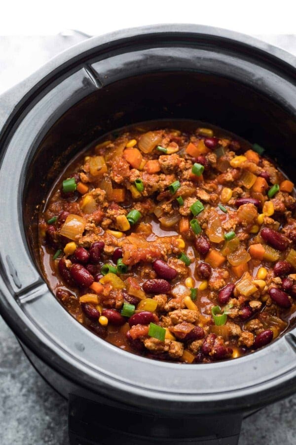 smoky turkey chili in slow cooker