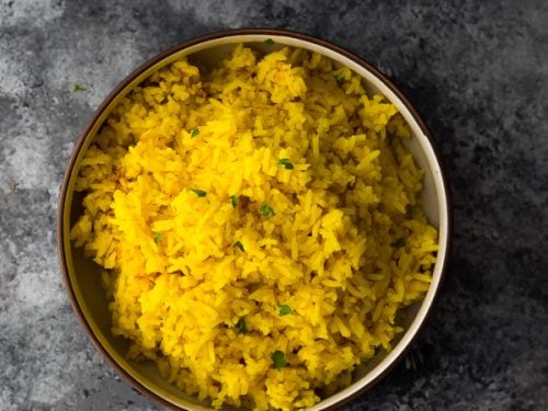 Turmeric Yellow Rice Perfect Fluffy Sweetpeasandsaffron Com
