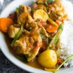 gray bowl filled with curry chicken