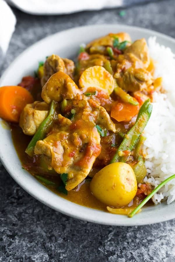 gray bowl filled with curry chicken