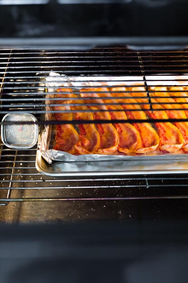 How to Cook Bacon in the Oven | sweetpeasandsaffron.com