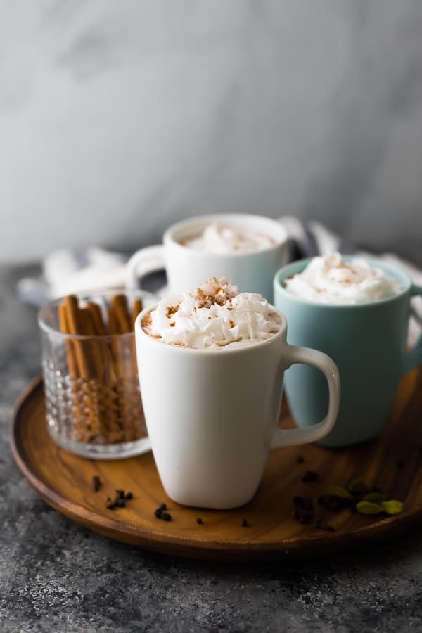 Slow Cooker Chai Tea Latte - Sweet Peas and Saffron