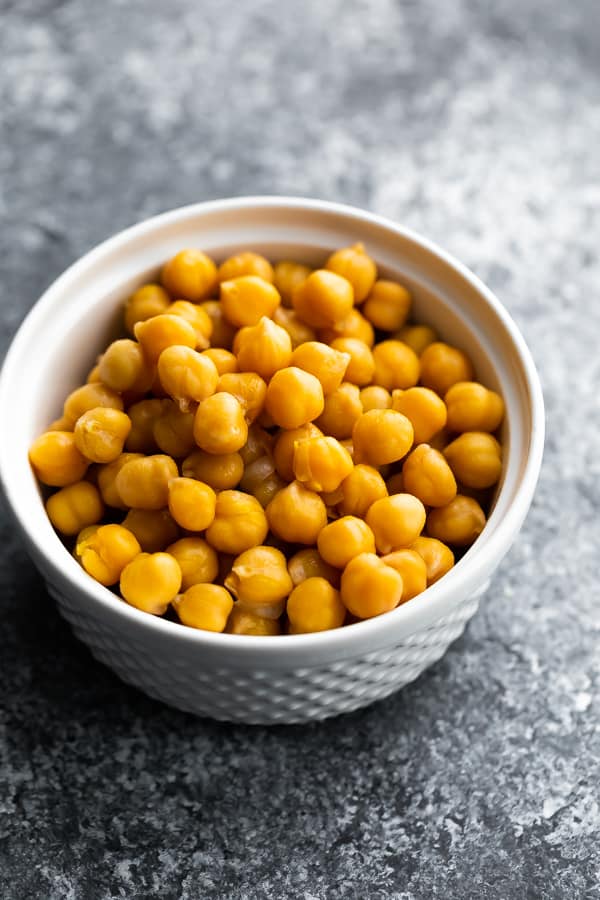 bowl of cooked instant pot chickpeas