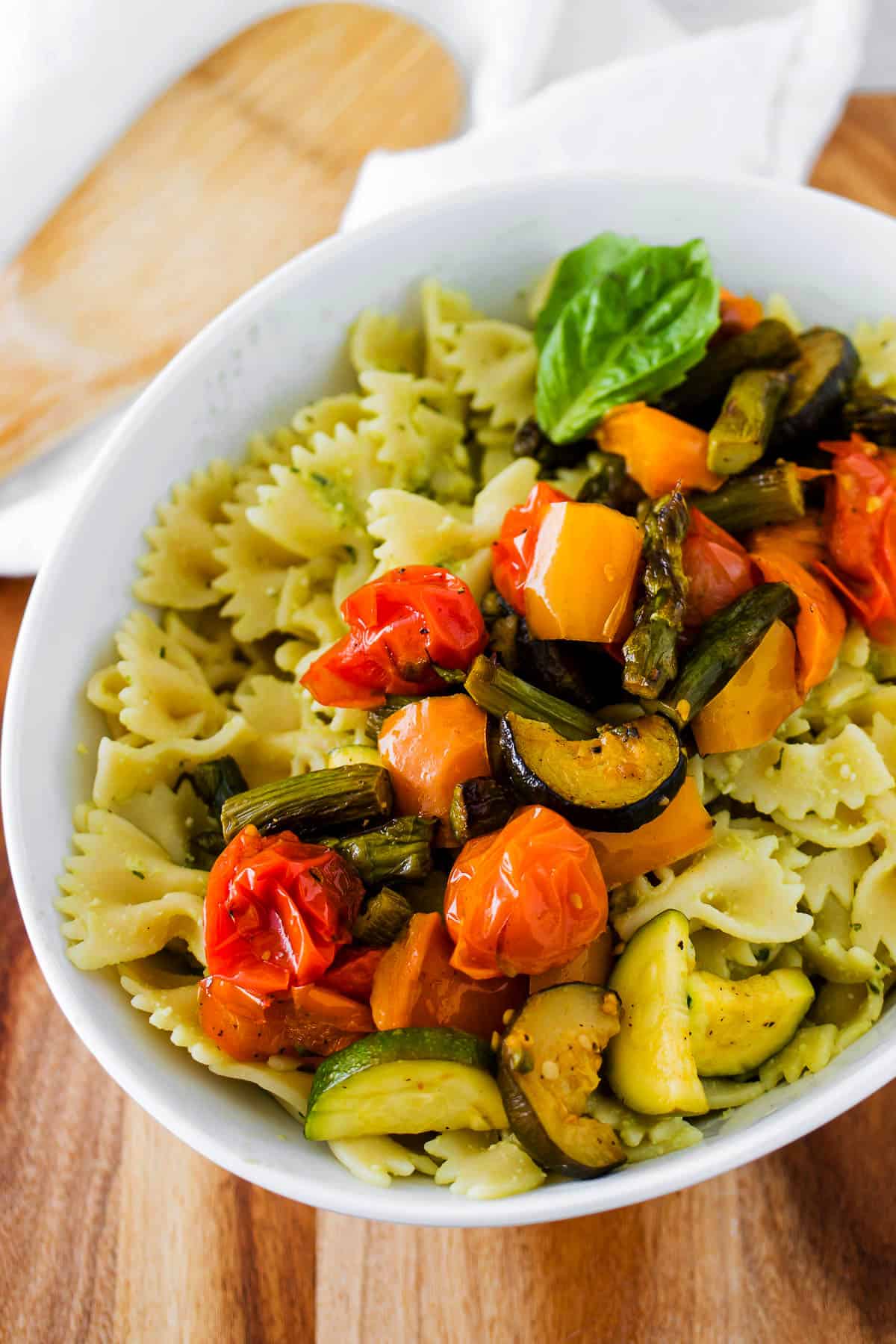 Avocado Pesto Pasta Salad with Roasted Summer Vegetables