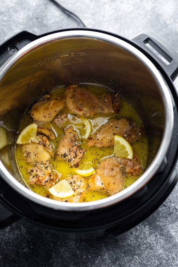 lemon garlic chicken in the Instant Pot after cooking