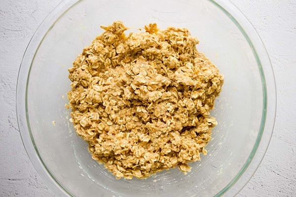 batter for apple quinoa breakfast bars in bowl