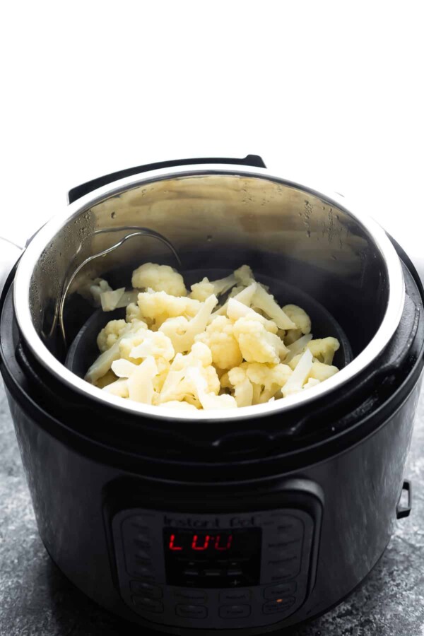 steamed cauliflower in an instant pot