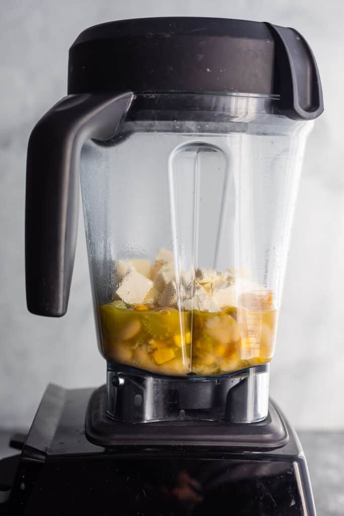 white chicken chili in a blender before blending