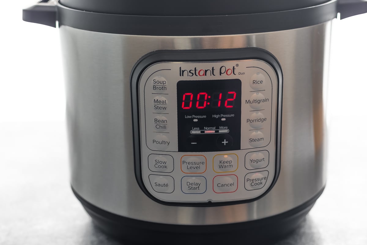 instant pot with 12 minutes on timer