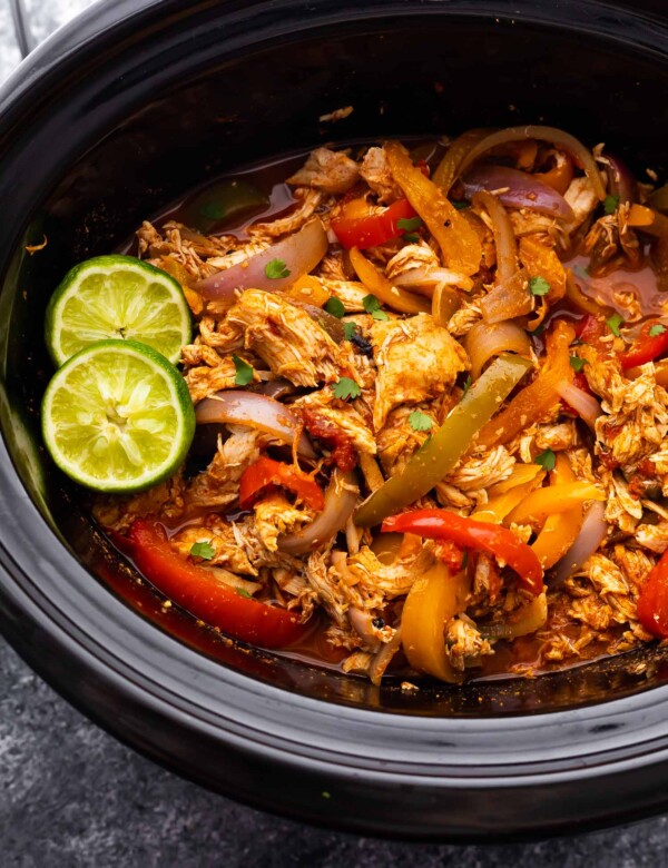 overhead view of slow cooker chicken fajitas