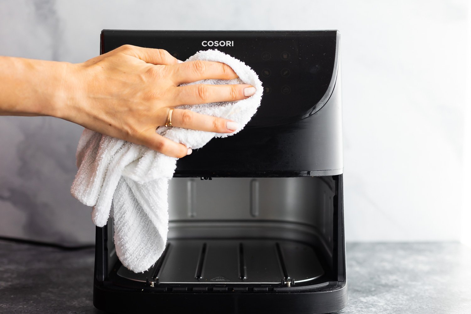 How to Clean an Air Fryer in 3 Easy Steps | Sweet Peas and Saffron