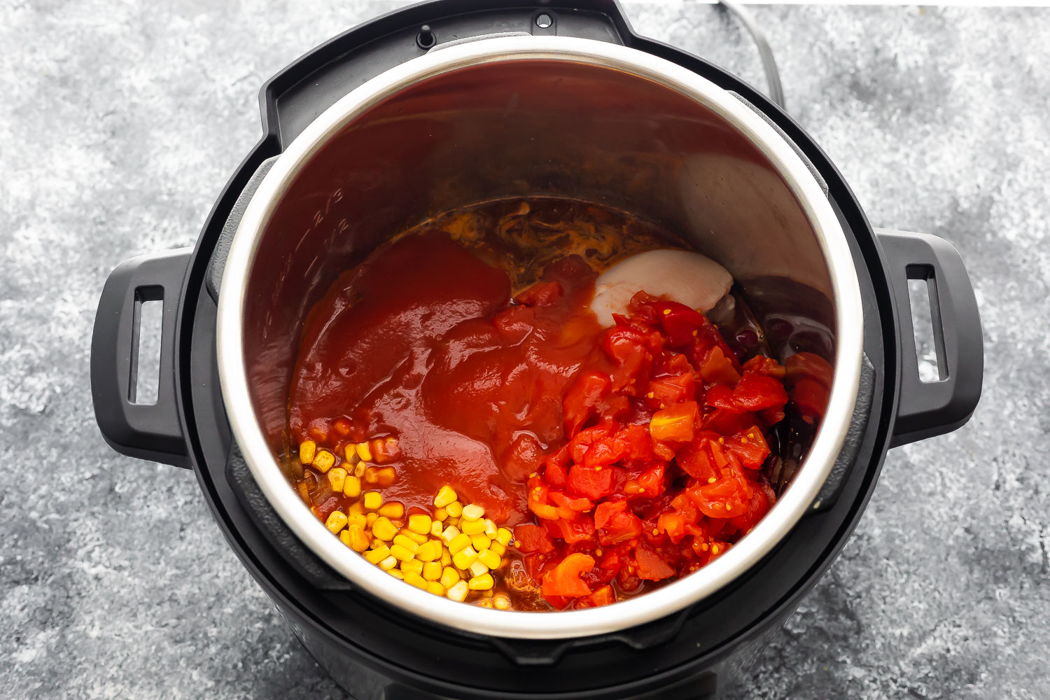 ingredients required for chicken chili in the instant pot