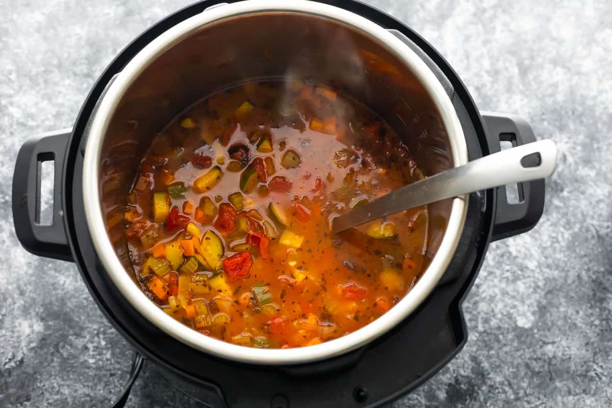 minestrone in instant pot after cooking