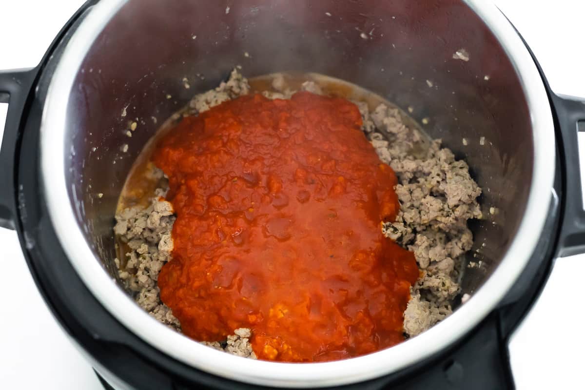 ground turkey and marinara in instant pot