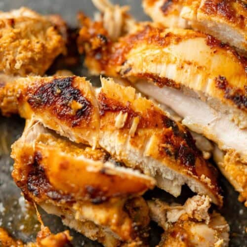 juicy slices of chipotle chicken thighs