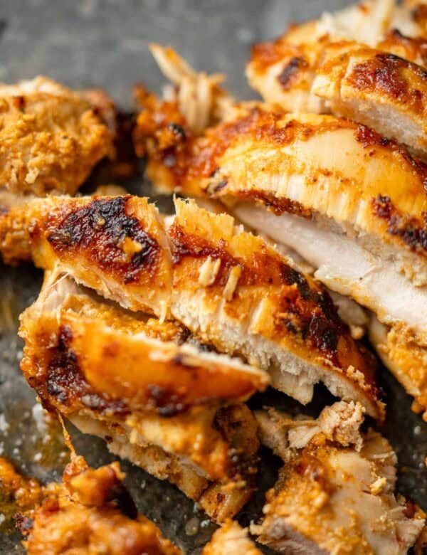 juicy slices of chipotle chicken thighs