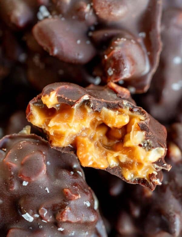 a closeup shot of caramel cashew clusters