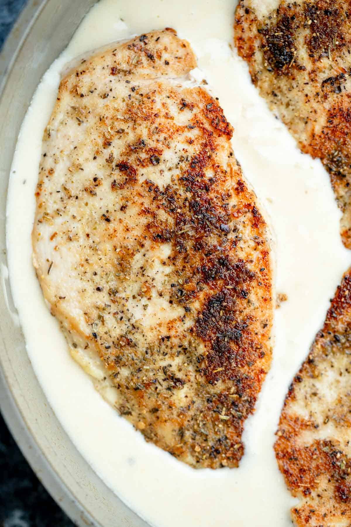 chicken in a garlic cream sauce