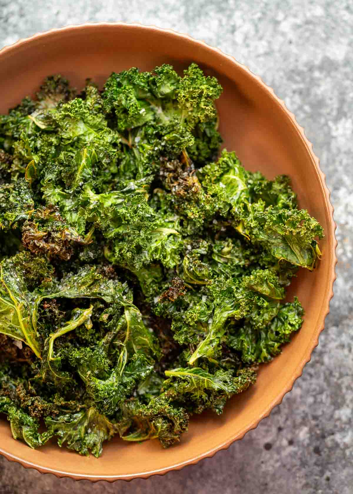 air fry kale in brown bowl